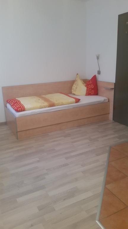 Accommodatie bij particulieren Apartmenthaus Zwenkau